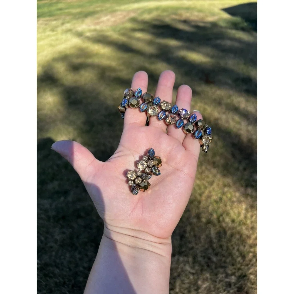 Vtg RARE 50's Signed REGENCY Gold Topaz‎ Rhinestone Leaves Bracelet & Earrings
